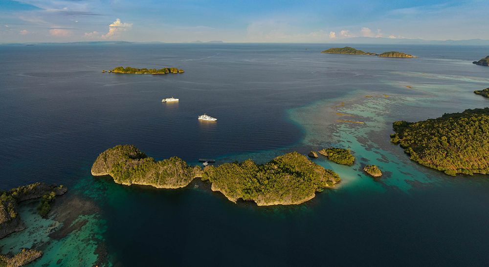 Raja-Ampat-©-Mike-Veitch